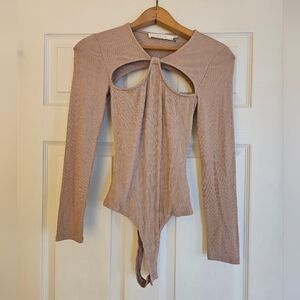 Astr Ribber Bodysuit In Taupe Sixe XS